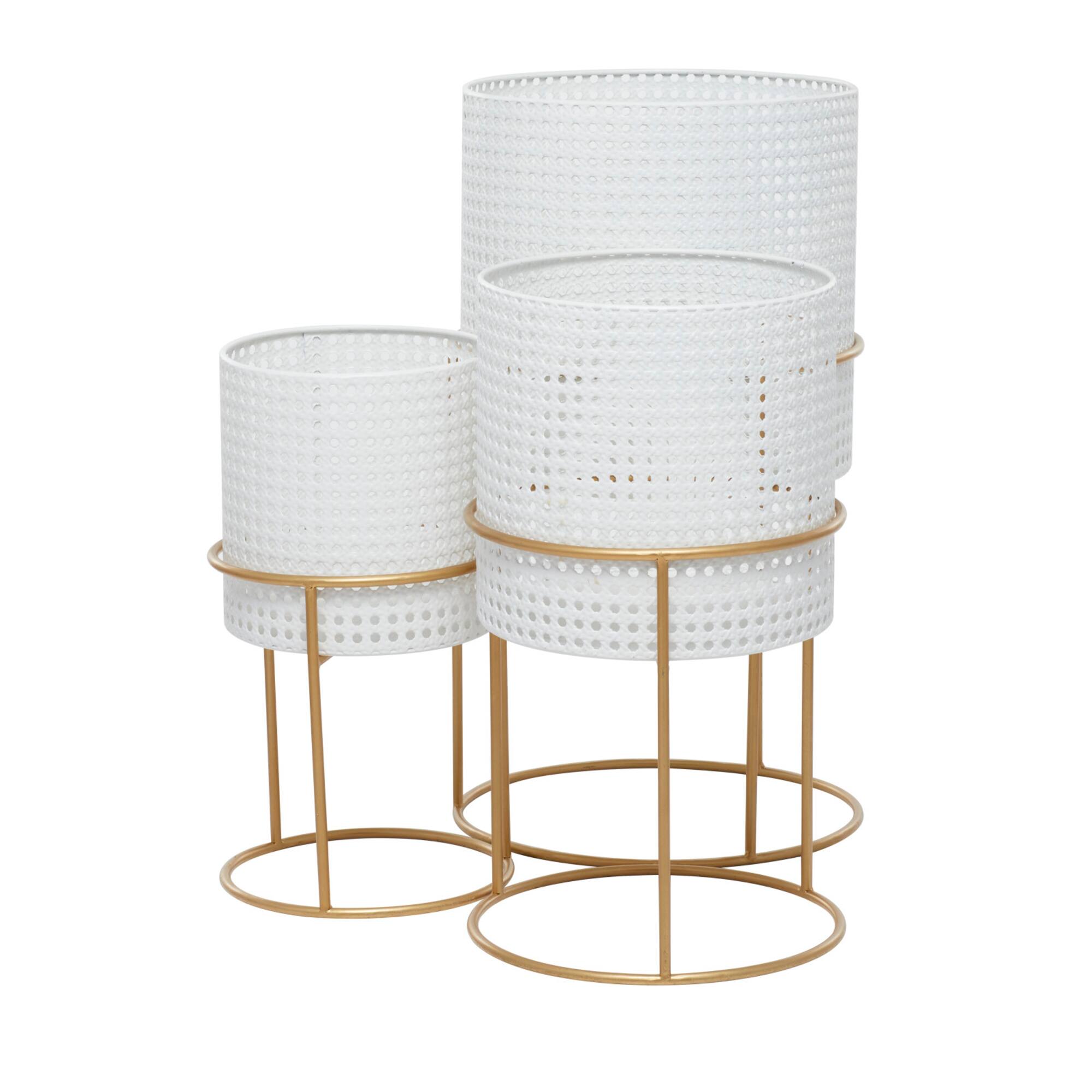 Set of 3 White Iron Contemporary Planter, 23" x 19" x 16"